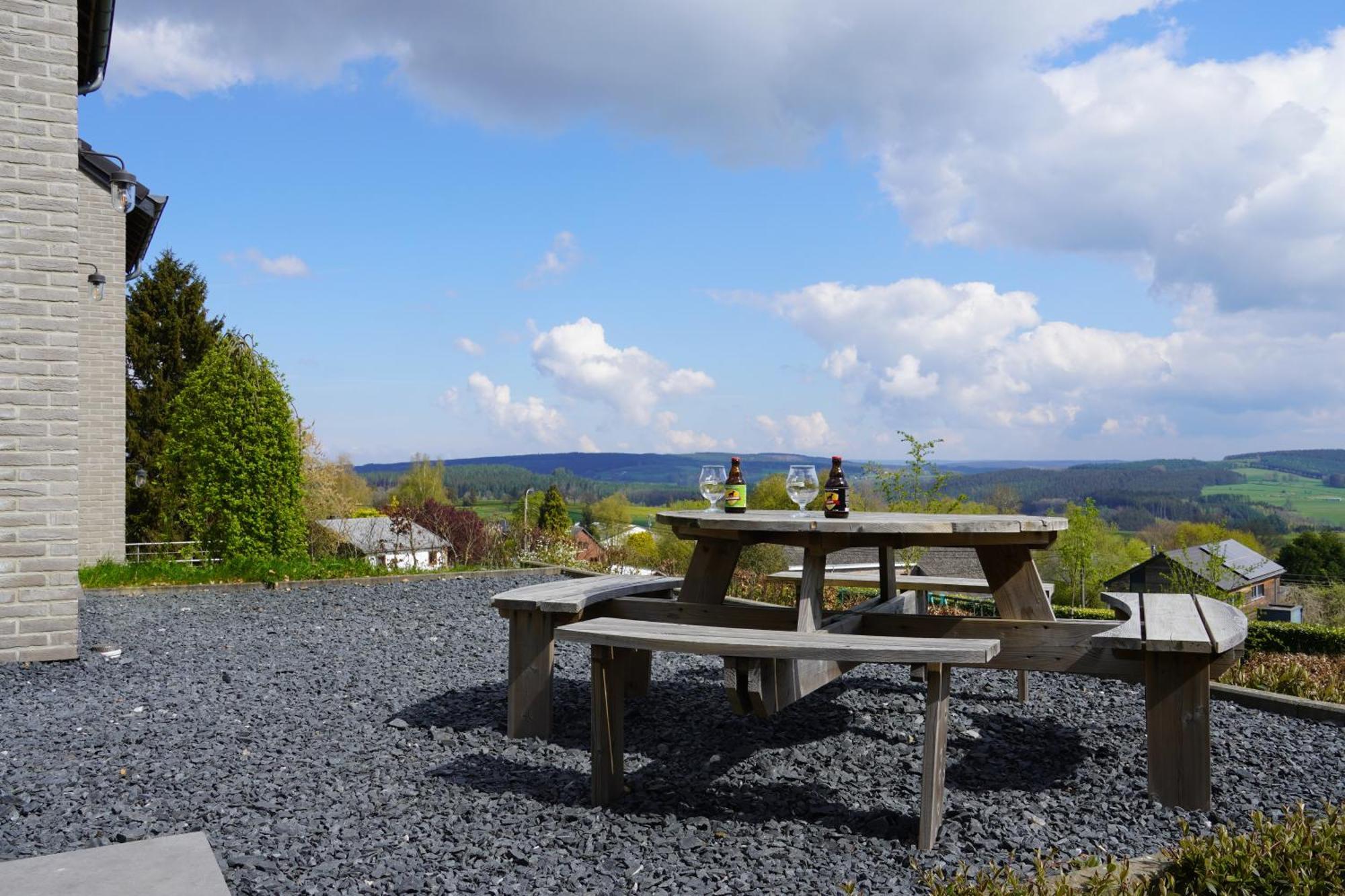 "Petite Perle En Haute Ardenne" Avec Vue Sur La Vallee, Cabine Infra-Rouge Et Bain Balneo Lierneux Bagian luar foto
